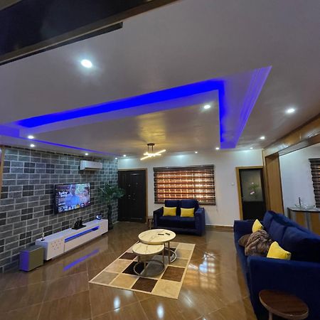 24-Hour Electricity An Entire Stylish 4-Bedroom Bungalow Akure Esterno foto