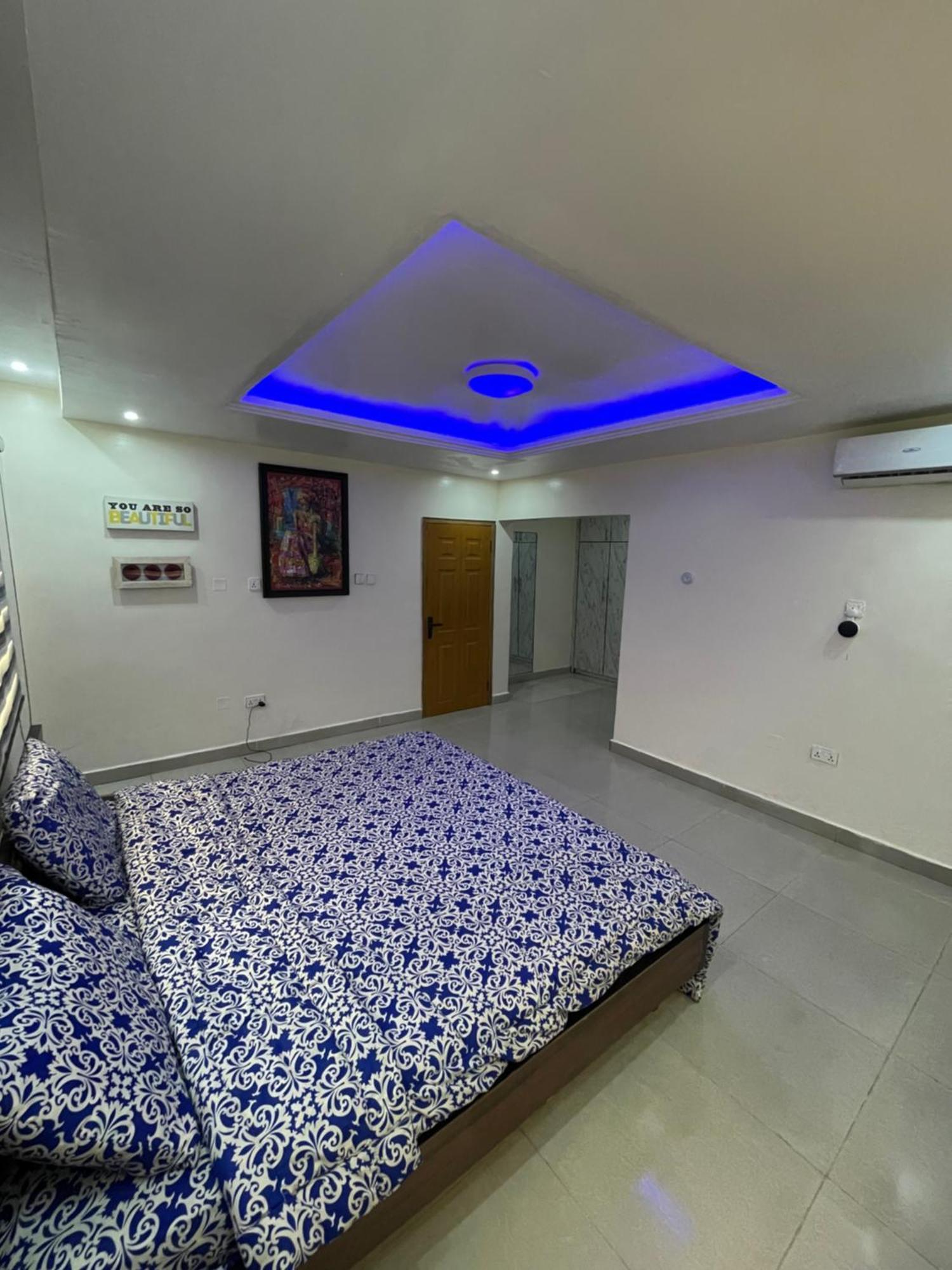 24-Hour Electricity An Entire Stylish 4-Bedroom Bungalow Akure Esterno foto