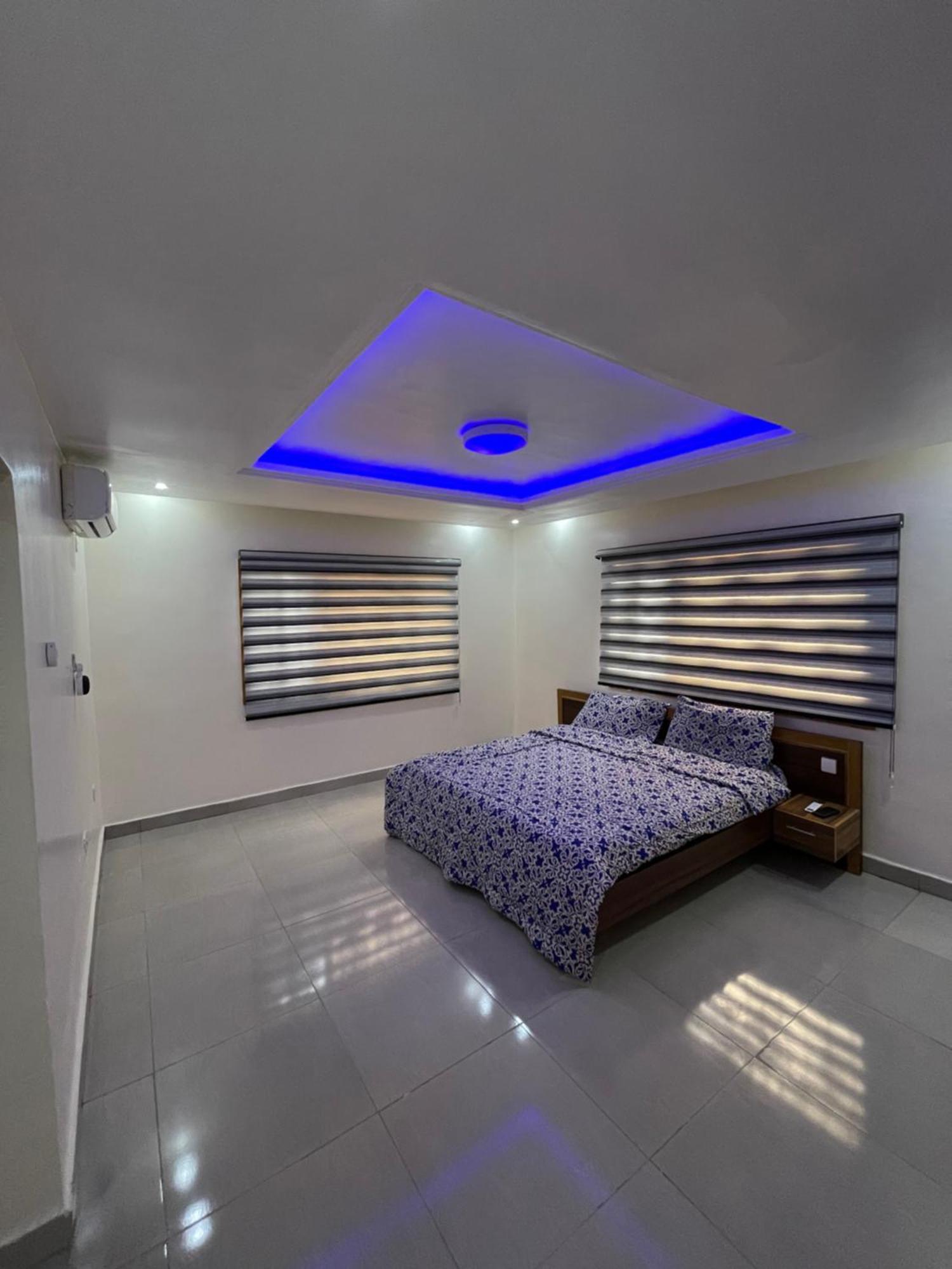 24-Hour Electricity An Entire Stylish 4-Bedroom Bungalow Akure Esterno foto