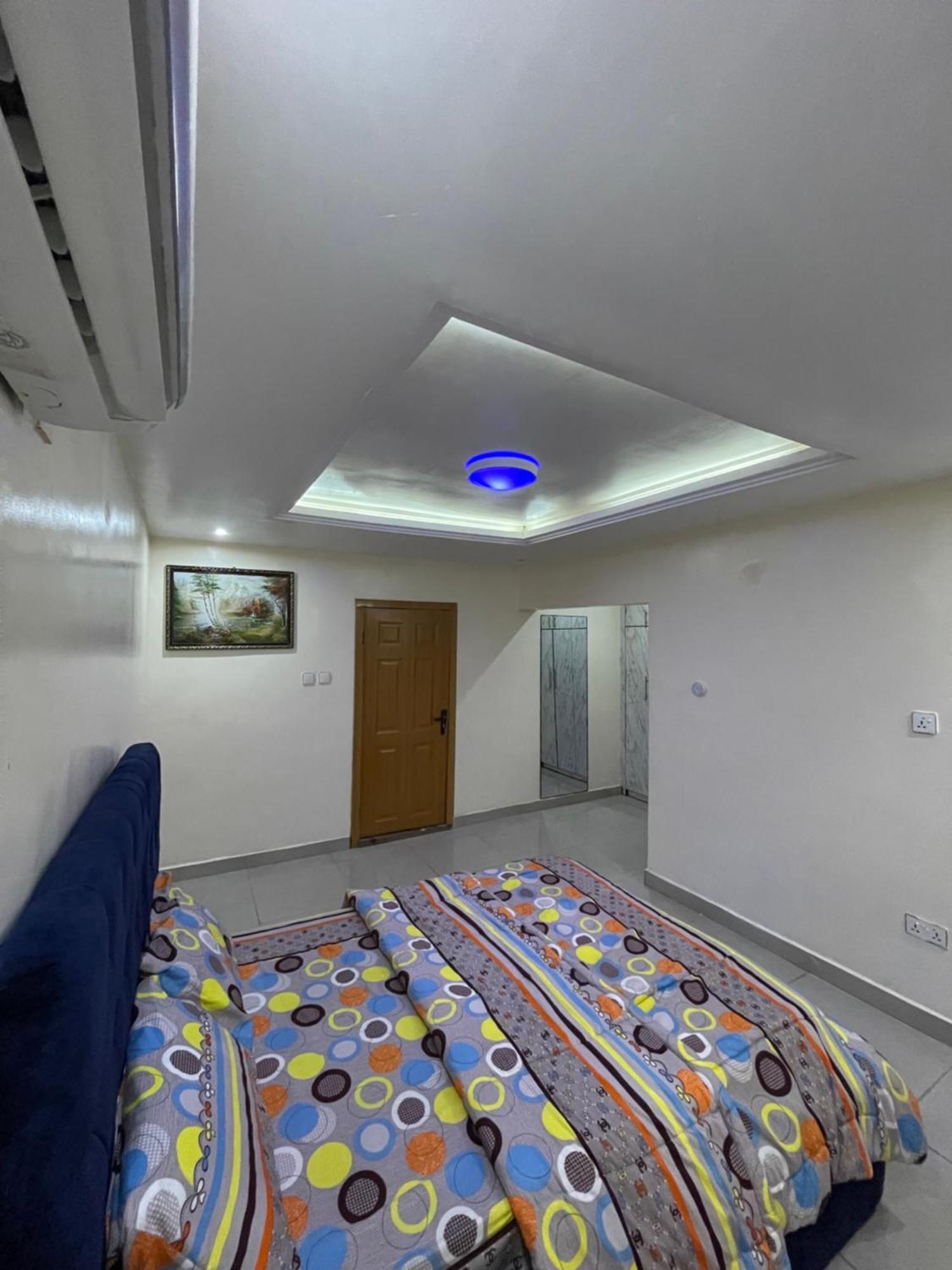 24-Hour Electricity An Entire Stylish 4-Bedroom Bungalow Akure Esterno foto