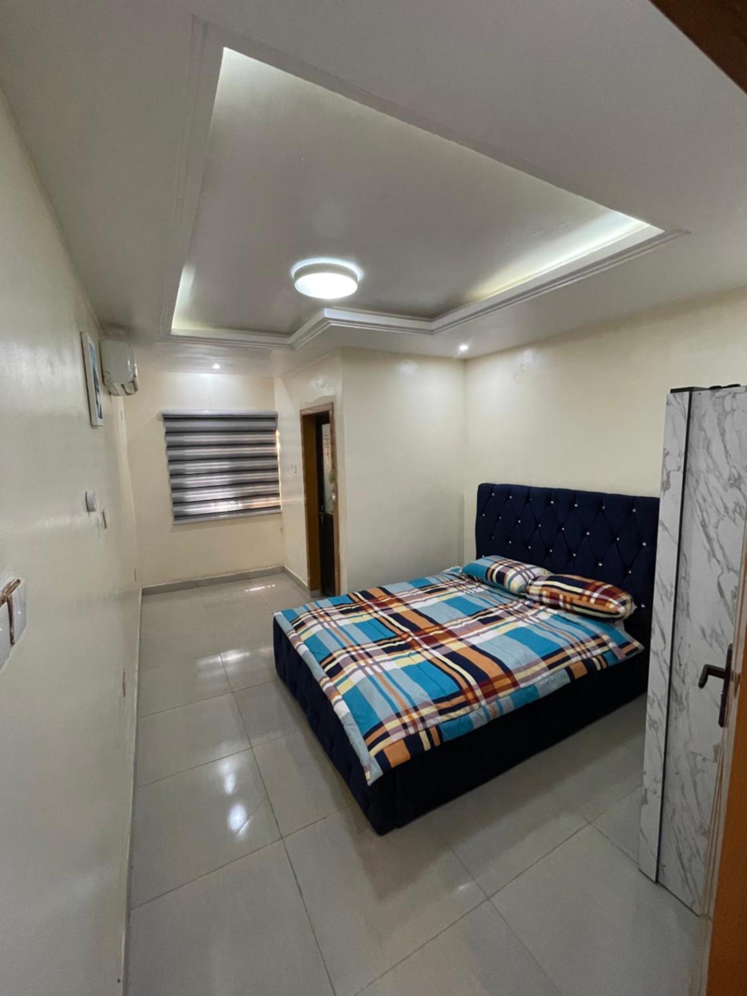 24-Hour Electricity An Entire Stylish 4-Bedroom Bungalow Akure Esterno foto
