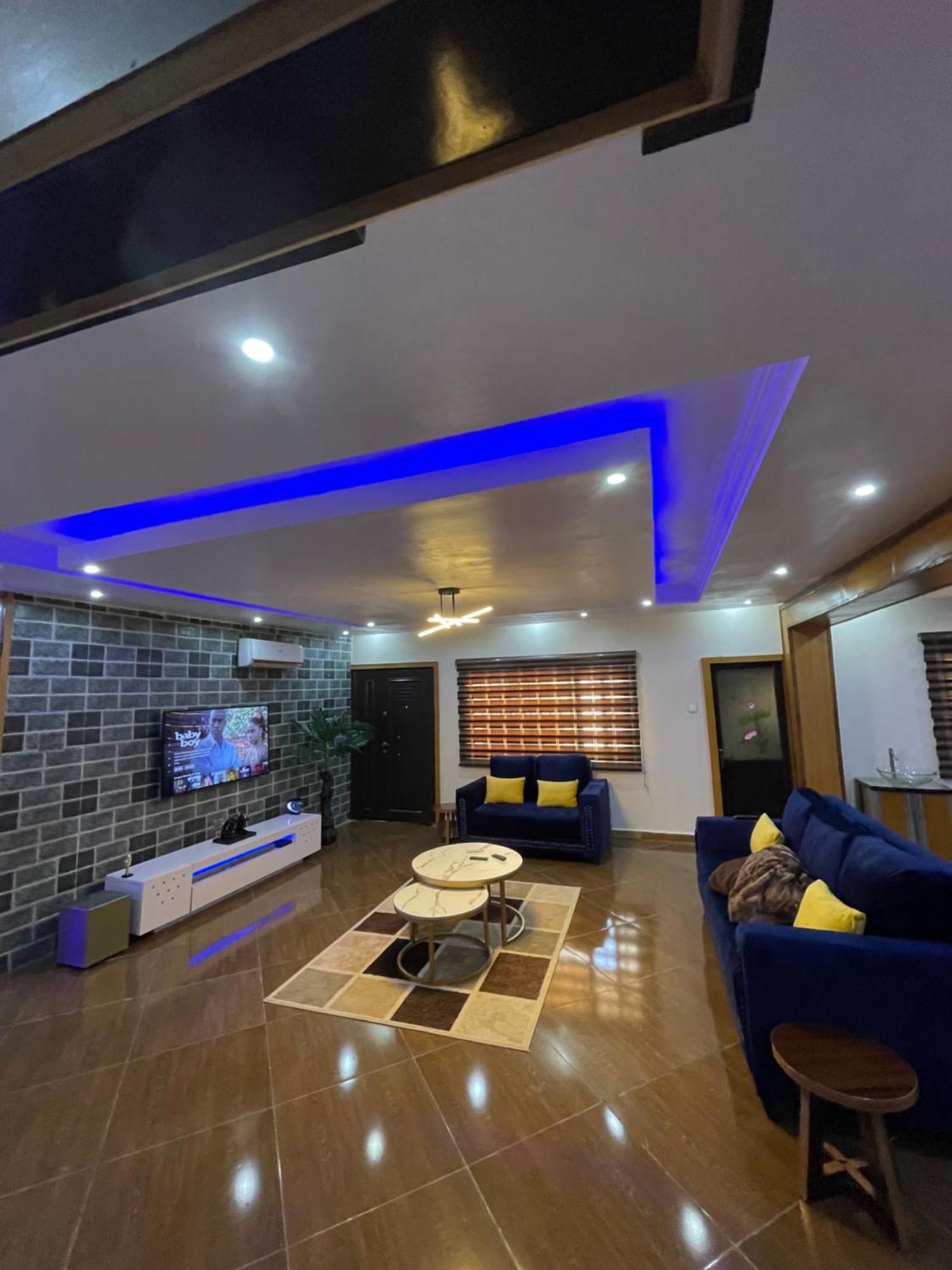 24-Hour Electricity An Entire Stylish 4-Bedroom Bungalow Akure Esterno foto