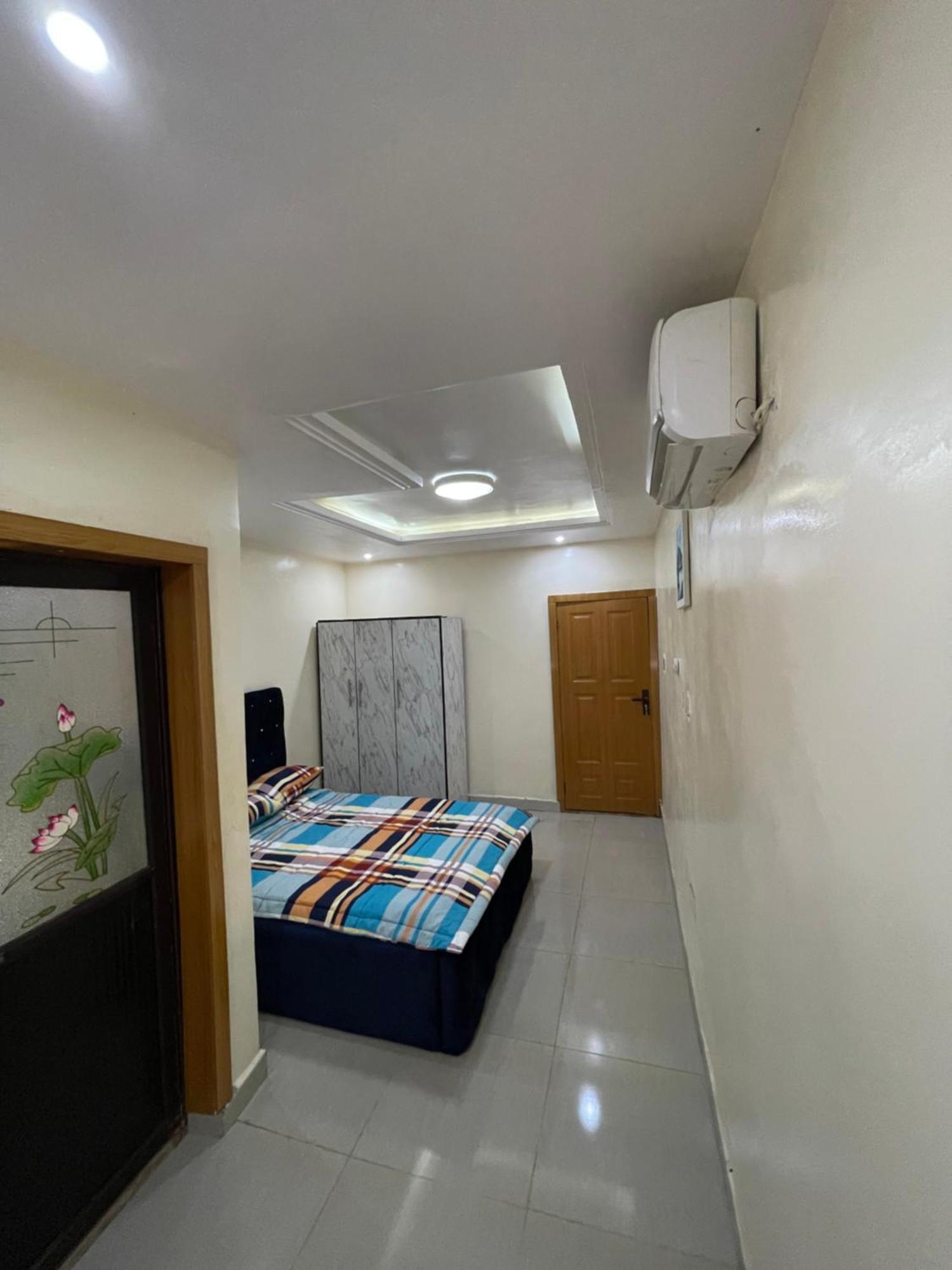 24-Hour Electricity An Entire Stylish 4-Bedroom Bungalow Akure Esterno foto